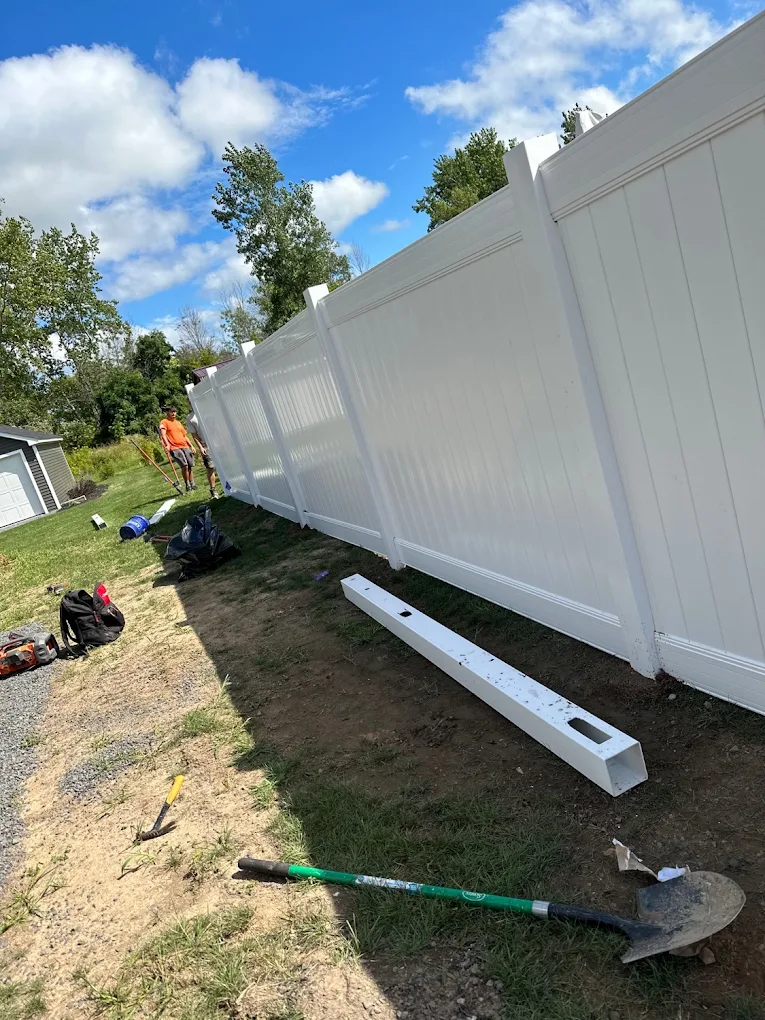 Rochester Fence Pros LLC